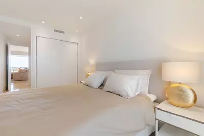 Middle Floor Apartment in Nueva Andalucía