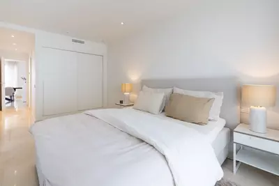 Middle Floor Apartment in Nueva Andalucía