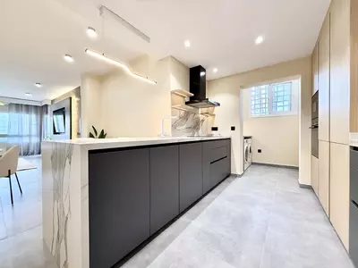 Middle Floor Apartment in Puerto Banús