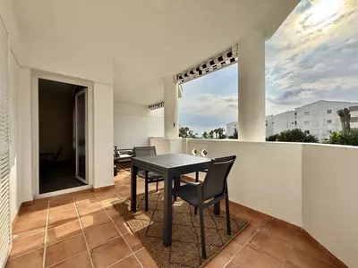 Middle Floor Apartment in Puerto Banús