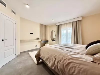 Middle Floor Apartment in Puerto Banús