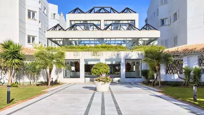 Middle Floor Apartment in Puerto Banús