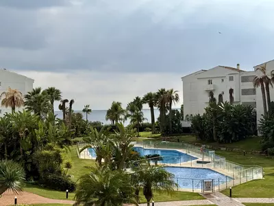 Middle Floor Apartment in Puerto Banús