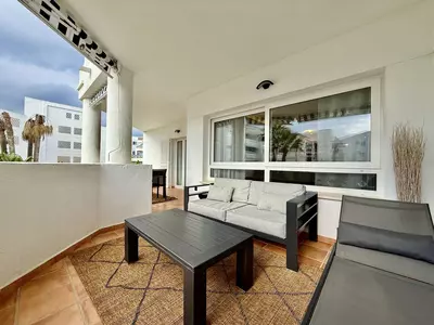 Middle Floor Apartment in Puerto Banús