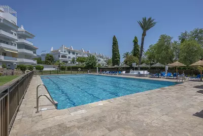 Ground Floor Apartment in Nueva Andalucía