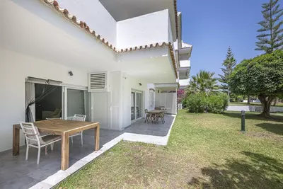 Ground Floor Apartment in Nueva Andalucía
