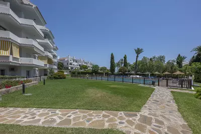 Ground Floor Apartment in Nueva Andalucía