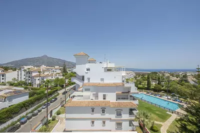 Ground Floor Apartment in Nueva Andalucía