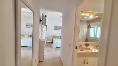 Middle Floor Apartment in Estepona
