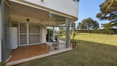 Middle Floor Apartment in Estepona