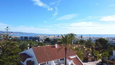 Detached Villa in Nueva Andalucía