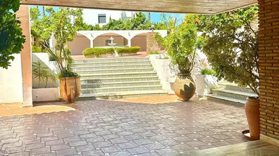 Detached Villa in Nueva Andalucía