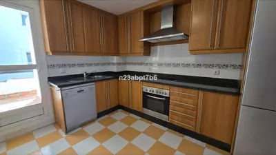 Middle Floor Apartment in Nueva Andalucía