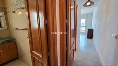 Middle Floor Apartment in Nueva Andalucía