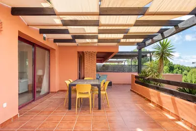 Middle Floor Apartment in Casares