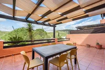Middle Floor Apartment in Casares
