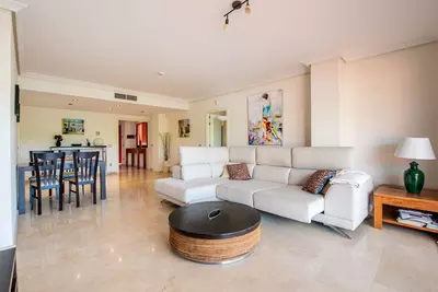 Middle Floor Apartment in Casares