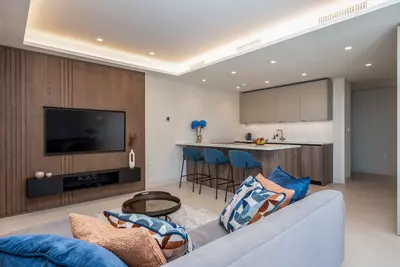 Middle Floor Apartment in Estepona