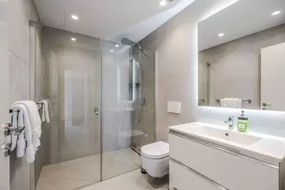 Middle Floor Apartment in Estepona