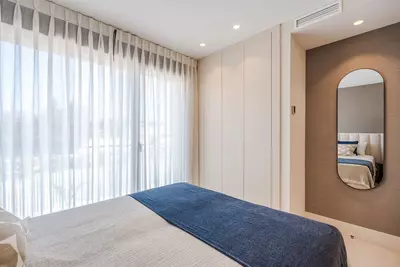 Middle Floor Apartment in Estepona