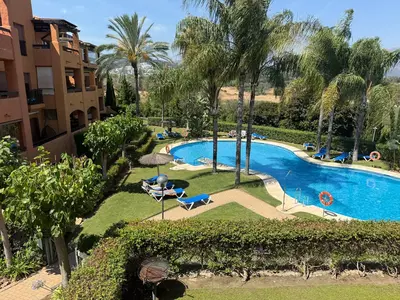 Middle Floor Apartment in Benahavís