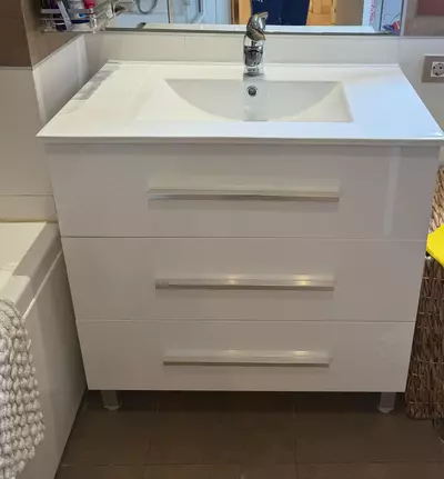 Middle Floor Apartment in Benahavís