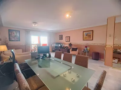 Middle Floor Apartment in Estepona