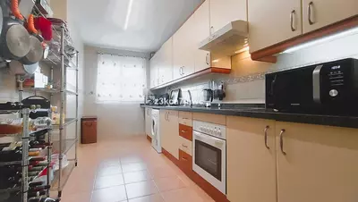 Middle Floor Apartment in Estepona