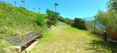 Middle Floor Apartment in Estepona