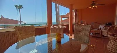 Middle Floor Apartment in Estepona