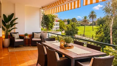 Middle Floor Apartment in Guadalmina Alta