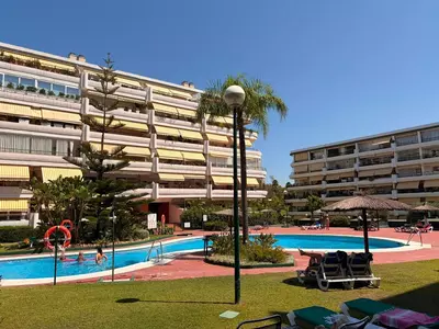 Middle Floor Apartment in Guadalmina Alta