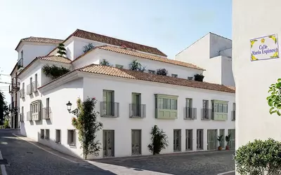 Middle Floor Apartment in Estepona
