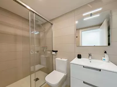 Middle Floor Apartment in Estepona