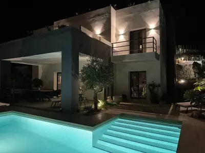 Detached Villa in Elviria