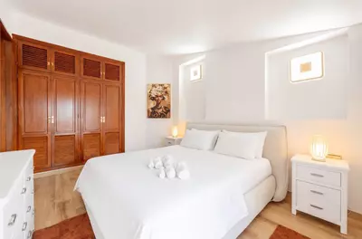 Detached Villa in El Paraiso