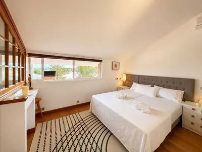 Detached Villa in El Paraiso
