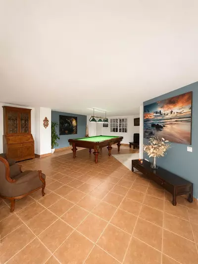 Detached Villa in El Paraiso