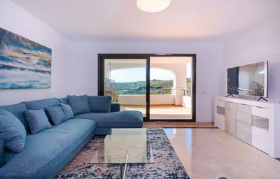 Middle Floor Apartment in Casares Playa