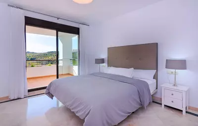 Middle Floor Apartment in Casares Playa