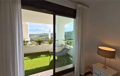 Middle Floor Apartment in Casares Playa