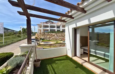 Middle Floor Apartment in Casares Playa