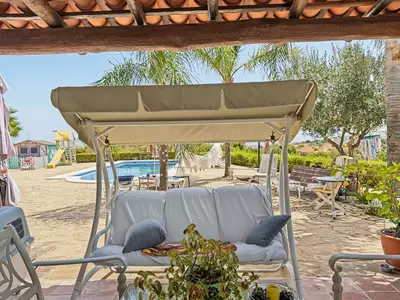 Finca - Cortijo in Casares