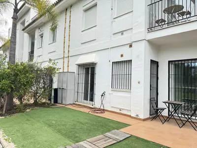 Ground Floor Apartment in Nueva Andalucía