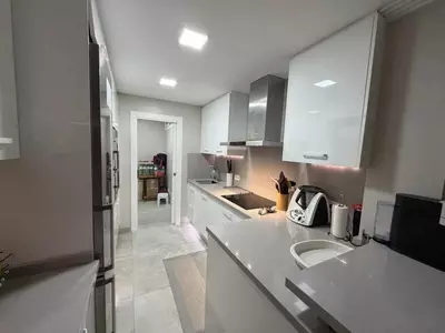 Middle Floor Apartment in Puerto Banús