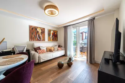 Middle Floor Apartment in Marbella