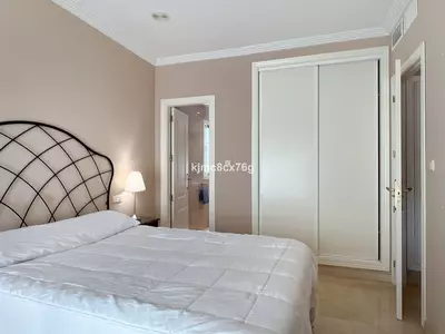 Middle Floor Apartment in Marbella