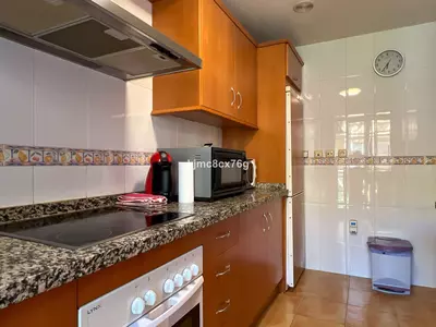 Middle Floor Apartment in Marbella