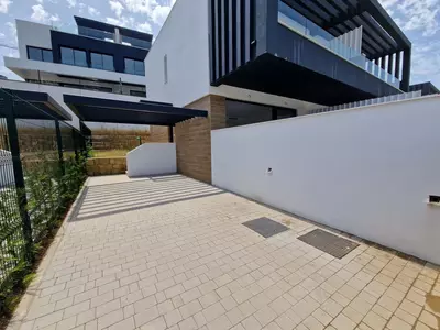 Semi-Detached House in Atalaya