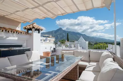 Townhouse in Nueva Andalucía